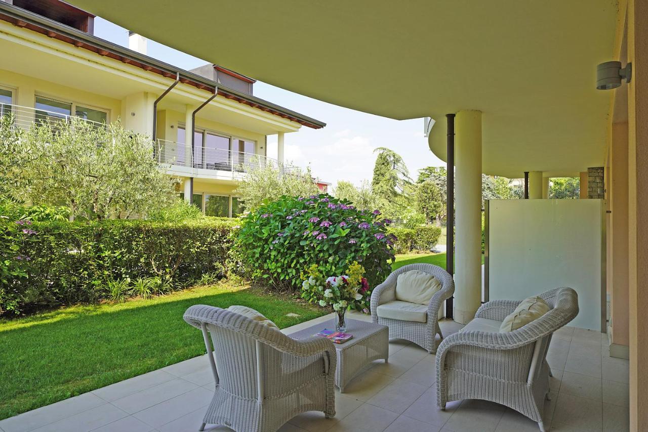 Giulia Luxury Apartment Sirmione Exterior foto