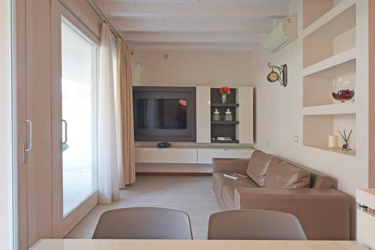 Giulia Luxury Apartment Sirmione Exterior foto