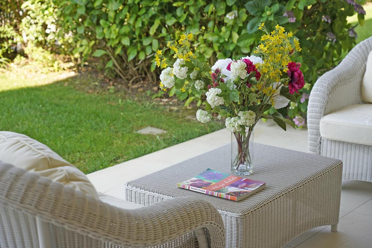 Giulia Luxury Apartment Sirmione Exterior foto