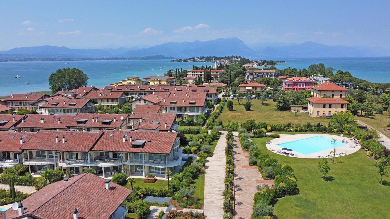 Giulia Luxury Apartment Sirmione Exterior foto